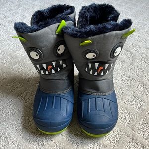 Cat & Jack Snow Boots Size 12 little kid